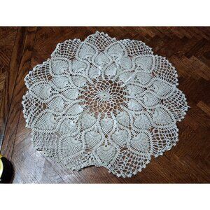 Vintage Handmade Crocheted Round Doily,  Ivory, LARGE , 20", Star Pattern,